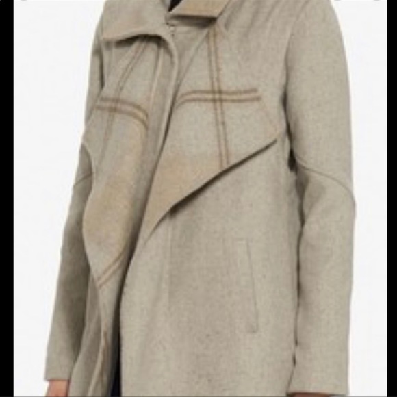 Intermix beige wood coat with plaid color detail. Size L. - Picture 2 of 3